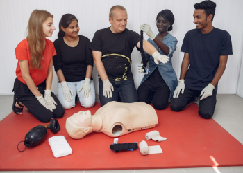 Why Dental Professionals Need CPR Training