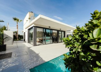 The Rise of Green Buildings: Sustainability in Modern Real Estate